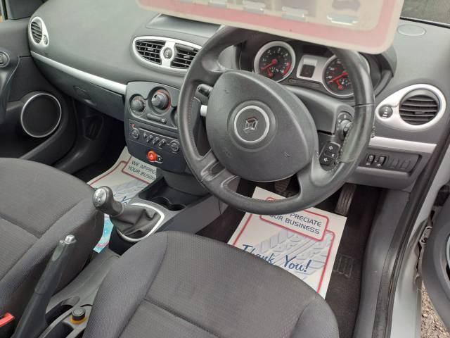 2006 Renault Clio 1.5 dCi 86 Dynamique 5dr