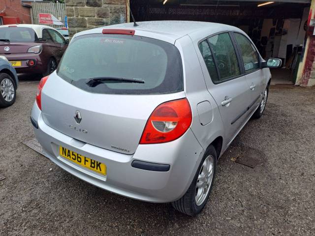 2006 Renault Clio 1.5 dCi 86 Dynamique 5dr