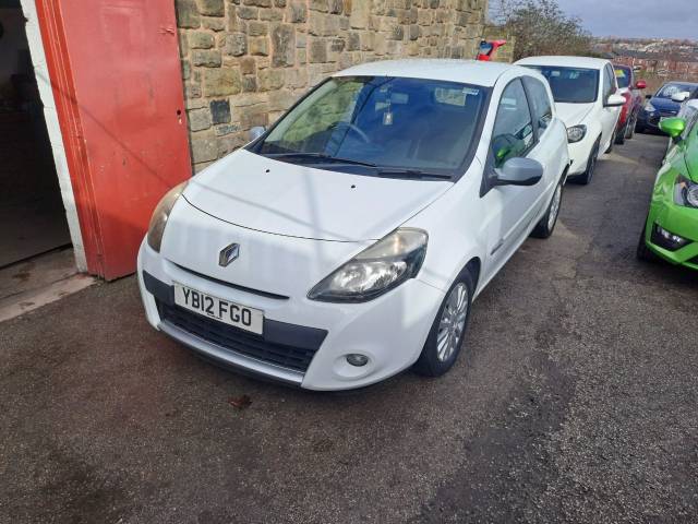 Renault Clio 1.2 16V Expression+ 3dr Hatchback Petrol White
