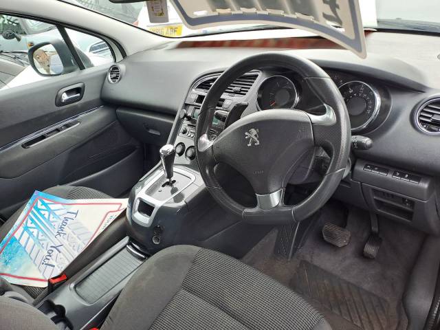 2014 Peugeot 5008 1.6 e-HDi Active 5dr EGC