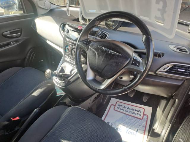 2014 Chrysler Ypsilon 1.2 S-Series 5dr