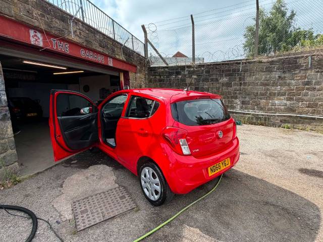 2017 Vauxhall Viva 1.0 SE 5dr [A/C]