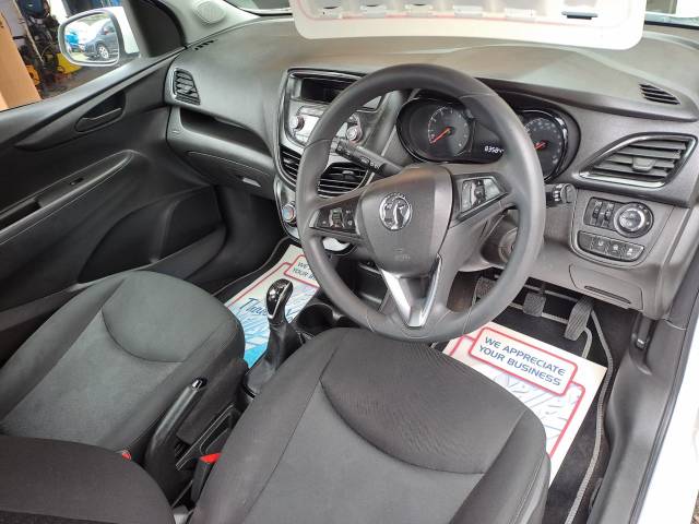 2016 Vauxhall Viva 1.0 SE 5dr [A/C]